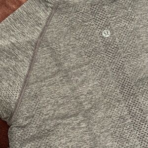 Lululemon Swiftly Tech Short Sleeve